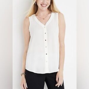 Maurices Womens Sleeveless Ivory V-Neck Madison Button-Up Tank